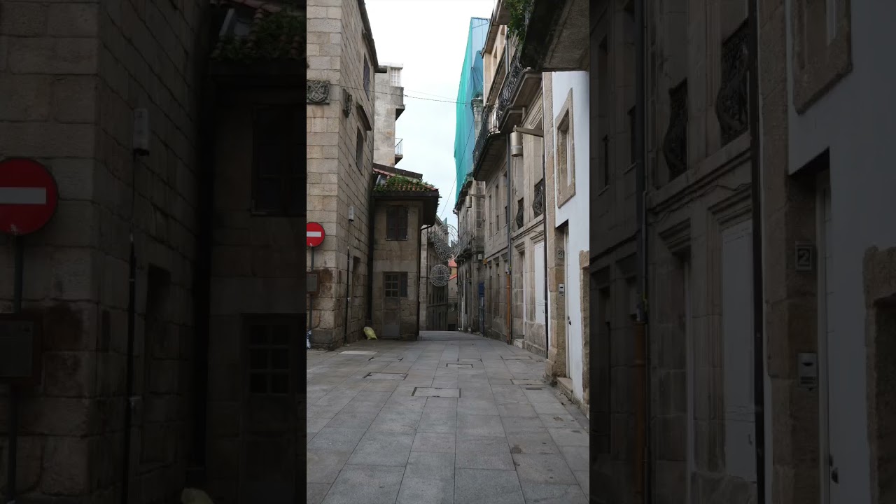 Quick shots of Vigo with x100v & iPhone 13 mini