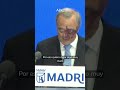 Barbacid, tras recibir la Medalla de Madrid: «Mi labor científica seguirá»