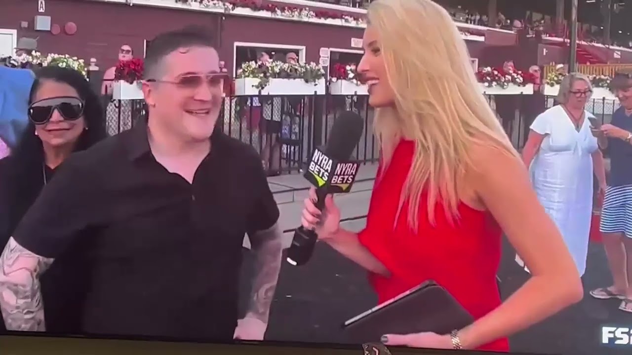 Yo Yo Candy wins Sanford Stakes