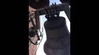 Swinging bells