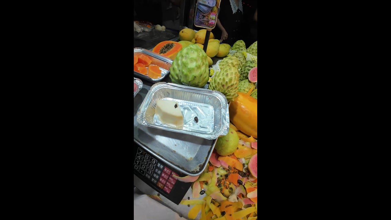 Mainland Chinese street snacks live broadcast