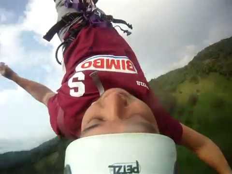 Salto de Bungee Monteverde Costa Rica   Juanito Hernndez