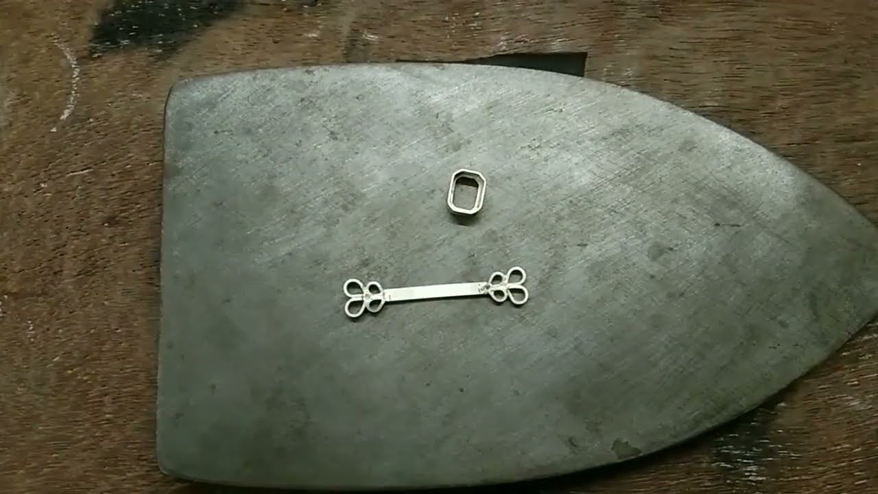 Watch This Silver Ring Come to Life | Yellow Gemstone