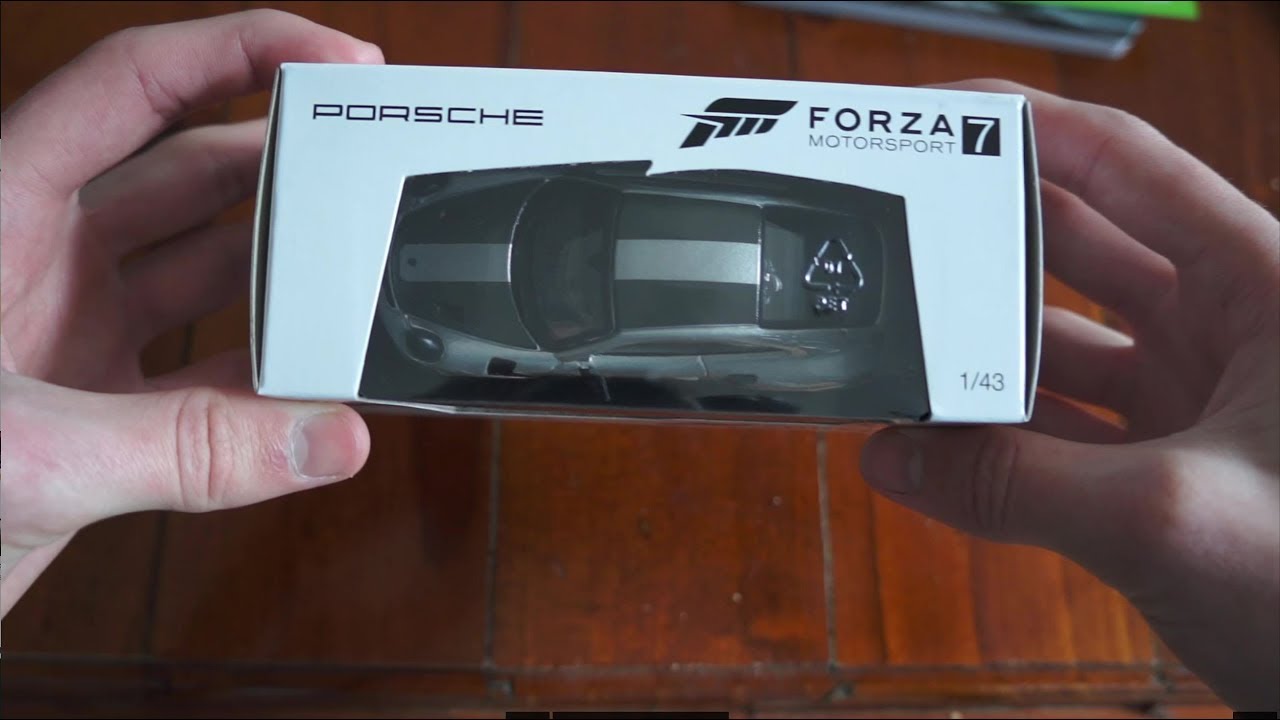 Forza Motorsport 4 Limited Collector's Edition Unboxing 