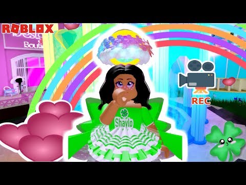 I Recorded Myself Winning The Lucky Halo In Royale High Finally - shaylo roblox face reveal