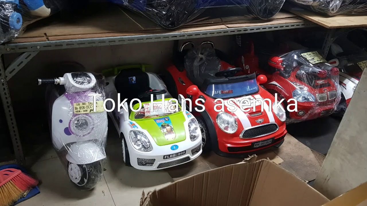 Beli Mainan di Pasar Gembrong Part 1. 