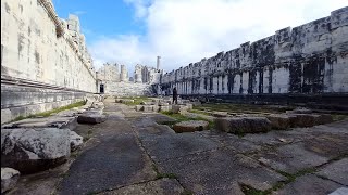 В святая святых храма Аполлона в Дидиме