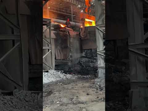 🔥 “Duniya Ki Sabse Garam Job!”“1 Choti Galti = Khatra 😱”“Steel Factory Ka Dangerous Kaam”“Aag Ke B..