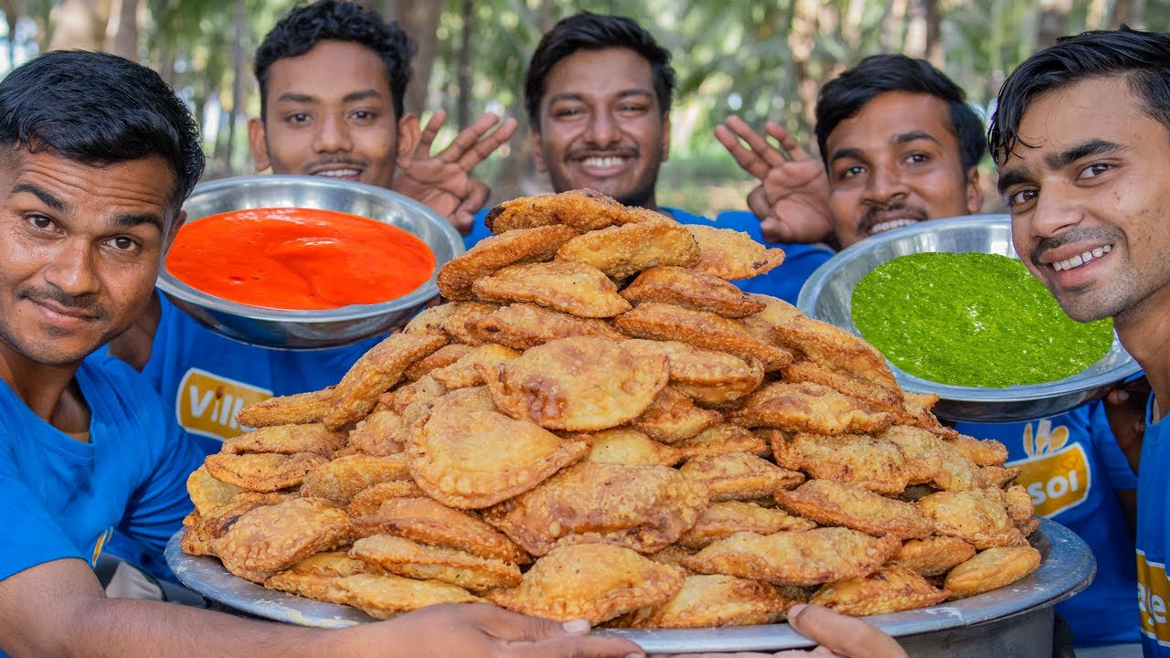 TIKHA GHUGHRA | Tikha Ghughra Recipe | Village Rasoi