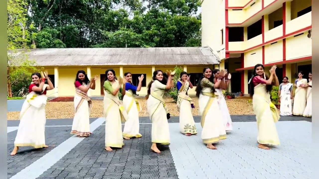 Chenda Melam Dance  College  Trinetra