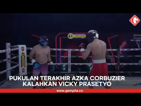 Begini Pukulan Azka Corbuzeir yang Lumpuhkan Vicky Prasetyo di Ring Tinju