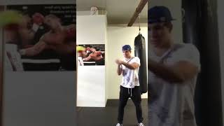 HOW TO use a reflex ball! #shorts #boxing #fitness #boxer #coach #boxingtips #viral #tutorial #help