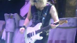 Iron Maiden  These Colours Dont Run Solo  Phoenix 2010