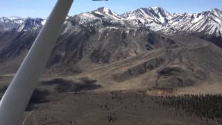 Mammoth Lakes Airport #KMMH approach and landing. Mammoth Lakes Airport Approach And Landing