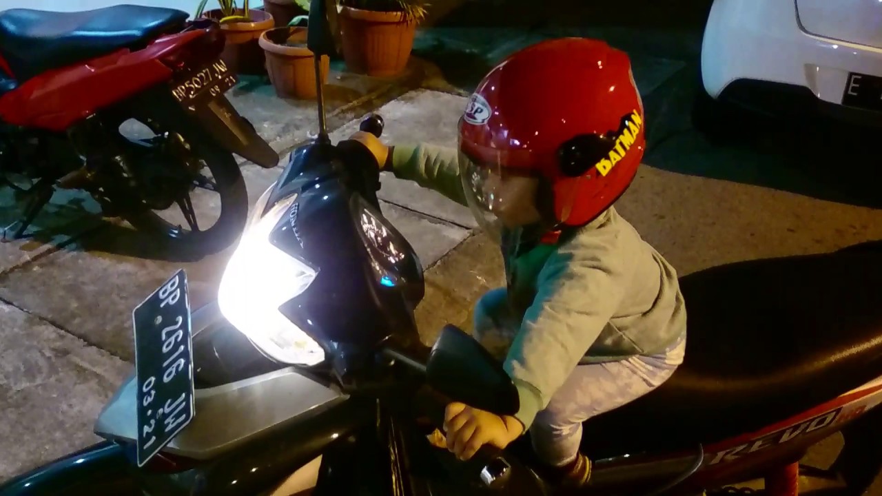 Anak Kecil Geber Motorlucu YouTube