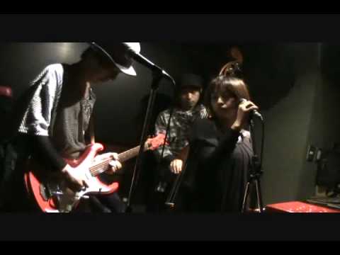 チェルシー「溺れる言葉」