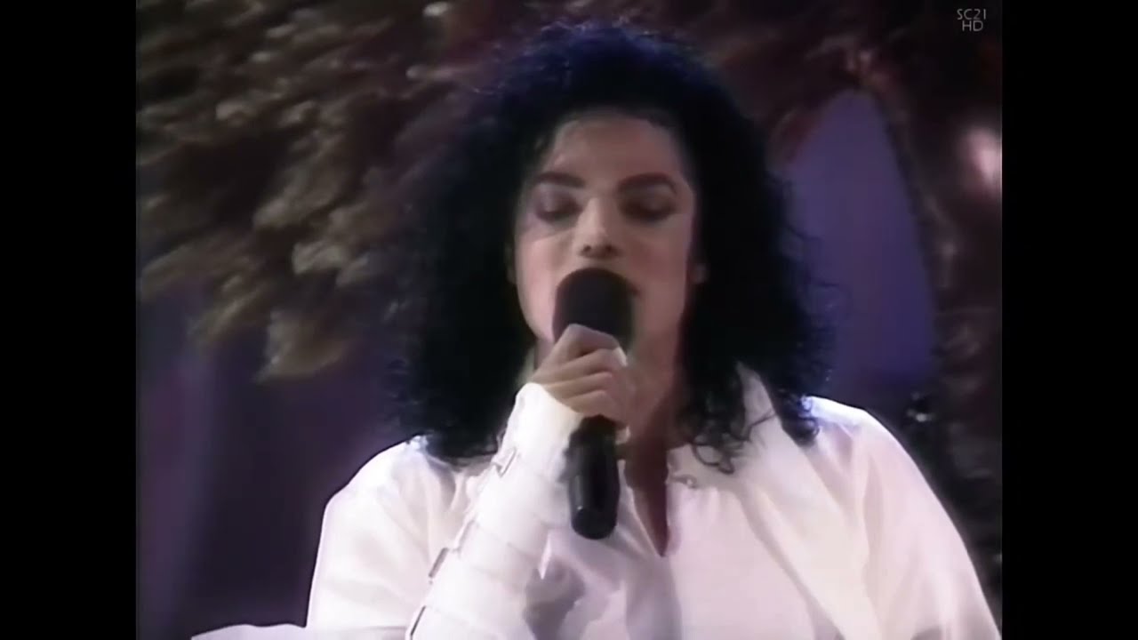 Human nature of Michael Jackson - Michael being emotional and crying