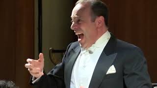 Mark Milhofer sings the Dying Swan Song from Carmina Burana by Carl Orff.