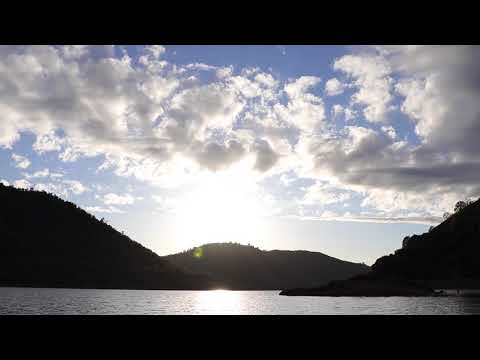 Peaceful Calming Lake Don Pedro
