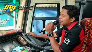 Driver muda, asik Karaoke dangdut goookill...!!!