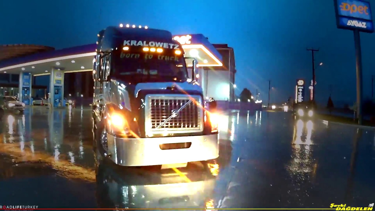 VOLVO VNL 780 - KRALOWETZ