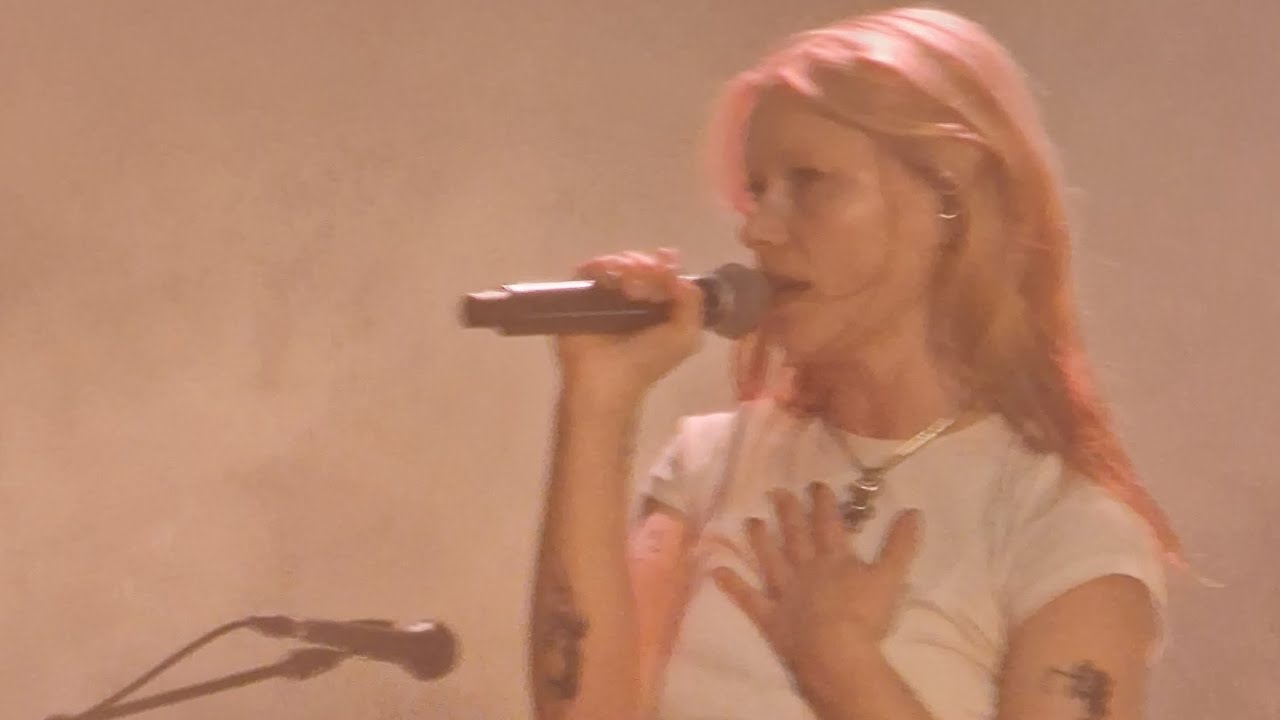 Wet Leg - Mangetout - The Usher Hall, Edinburgh,  27th May 2025