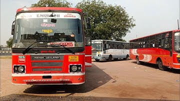 GSRTC Deluxe Express Bus Overtake Full Speed