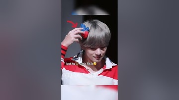 the way army girl touching taehyung