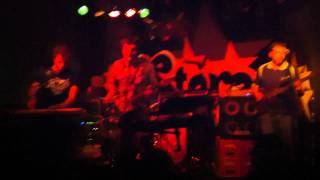 Mendetz-Sofa en Directo