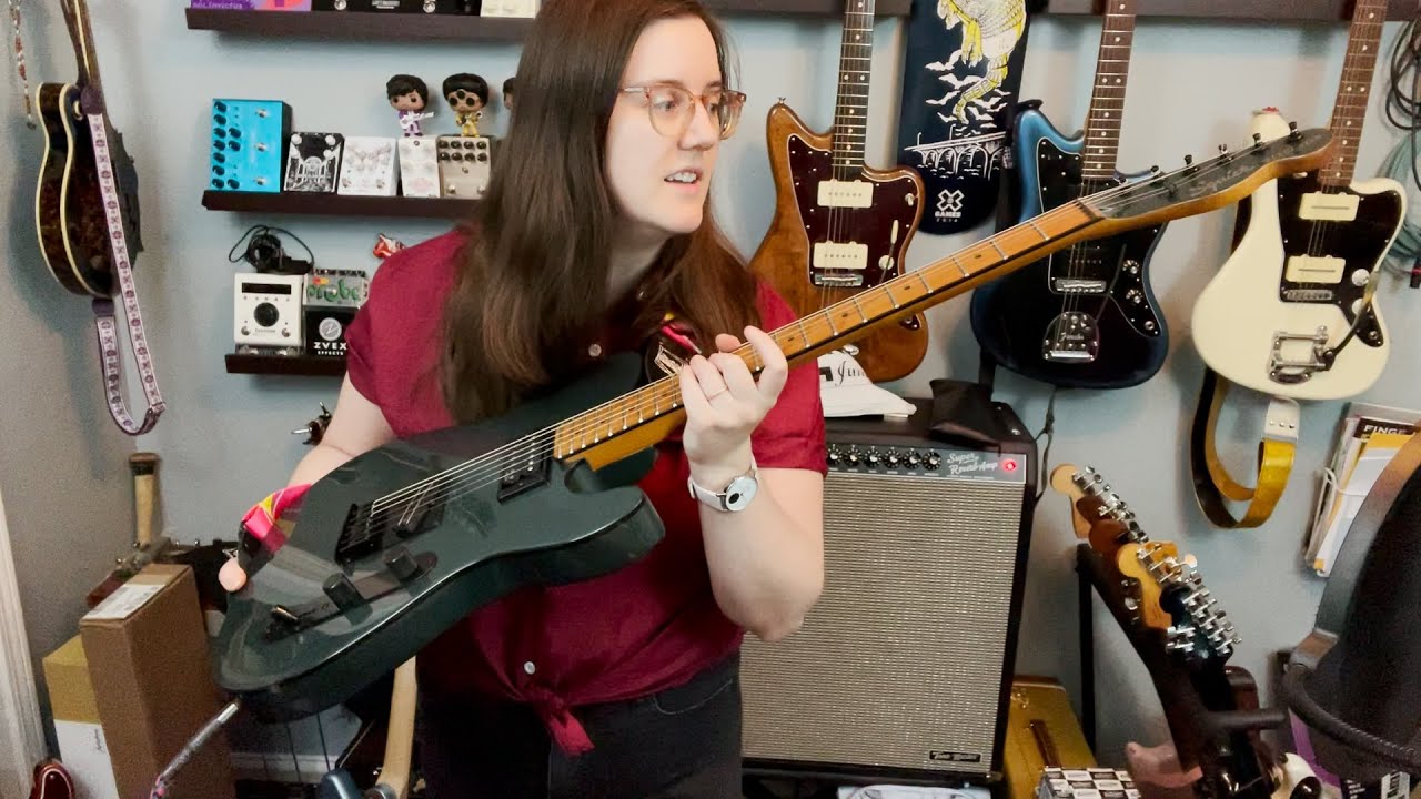 Squier Contemporary Telecaster RH - YouTube