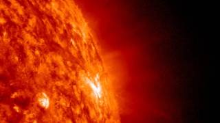 Another spectacular burst from Helio..AIA 304 (2011-07-09 03:12:20 - 2011-07-09 06:09:56 UTC)