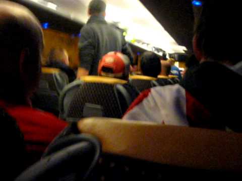 AZ - PSV in de bus terug