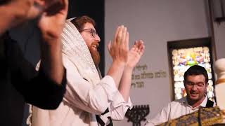 יצחק מאיר - תפילת ימים-נוראים - בית-הכנסת 