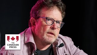Download Lagu ‘Back to the Future’ stars reunite for 40th anniversary at Toronto's Fan Expo MP3 Download Lagu ‘Back to the Future’ stars reunite for 40th anniversary at Toronto's Fan Expo MP3