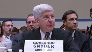 Congress blasts Michigan governor, EPA chief for Flint crisis