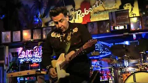Chris Casello Trio@Roberts W World..Hot Rod Lincoln.