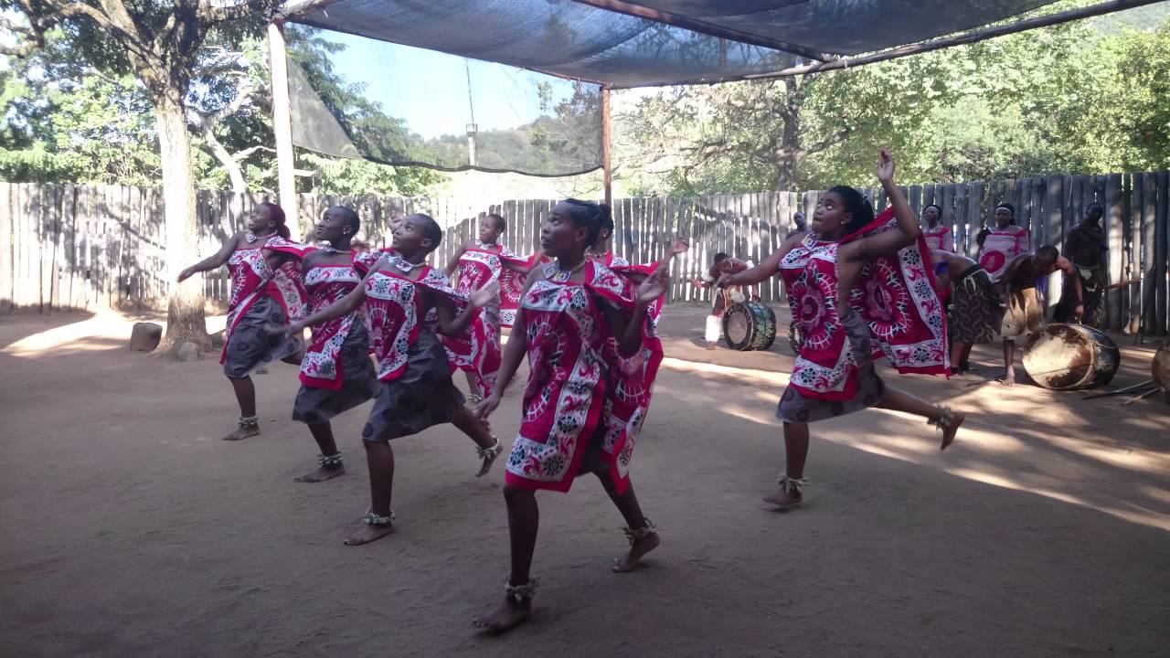 スワジランド女性ダンス Swazi Women S Dance Swazi Cultural Village Youtube