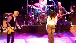 Beth Hart - Everybody Is Sober LIVE @ Paard van Troje Den Haag 2010 *HD*