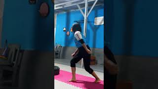 Night session‼️ Freestyle class #tricking #taekwando