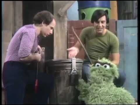 Classic Sesame Street - Slimey Is Trapped 1971 - YouTube