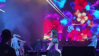 Lindsey Stirling - Guardian / Lose You Now (ft. Mako) live at Concord Pavilion