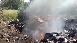Донбасс, Сбит самолёт Су 25 ВСУ Пилота взял в плен местный дед, всадив в него заряд мелкой дроби Донбасс, Сбит самолёт Су 25 ВСУ Пилота взял в плен местный дед, всадив в него заряд мелкой дроби