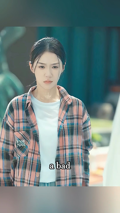 The adopted younger sister deliberately framed the woman but the woman had already known everything