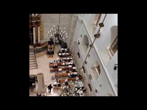 A belíssima arquitectura da Sinagoga Hurba, na Cidade Velha de Jerusalém