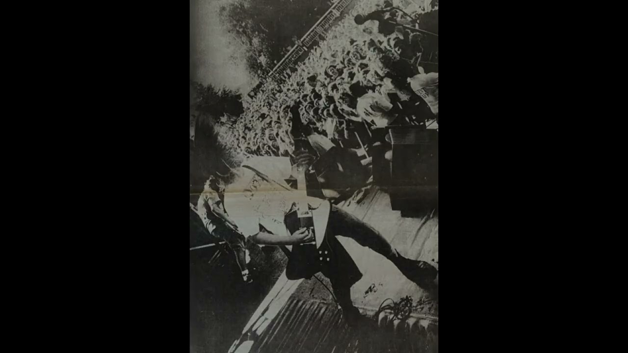 Silverchair - Royal Melbourne Showgrounds, Melbourne, Australia - January 22, 1995 (Big Day Out '95)