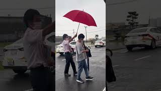 雨　傘　教習風景　ヒューマンスクール松浦　松浦　自動車学校　指導員
