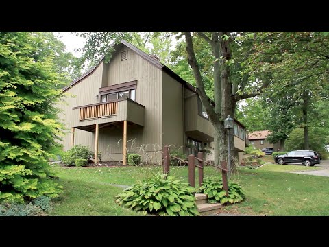 312 Navajo Ln, Stratford, CT home video tour