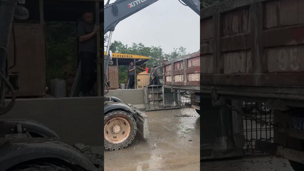 Highway Crash Barrier Construction 🚧 