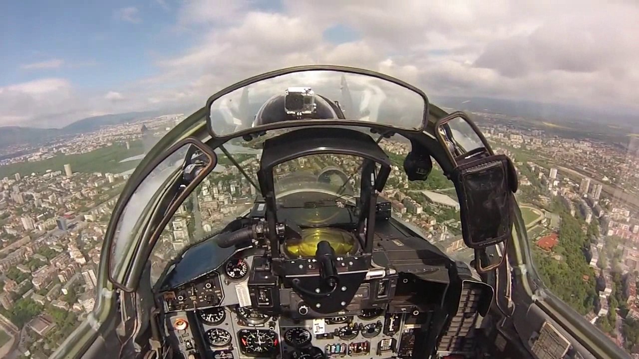 Парад 6-ти Май 2017 - МиГ 29