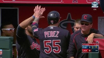 CLE@LAA: Ramirez hits a sacrifice fly to score Perez